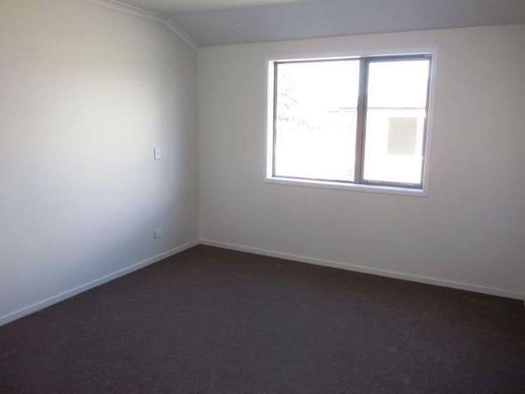 2 Church Street Reefton_6