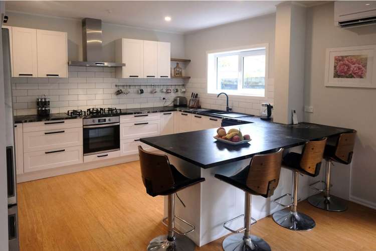 19 Wyoming Avenue Murrays Bay_3