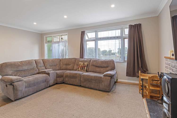 54 Parker Avenue Levin_1