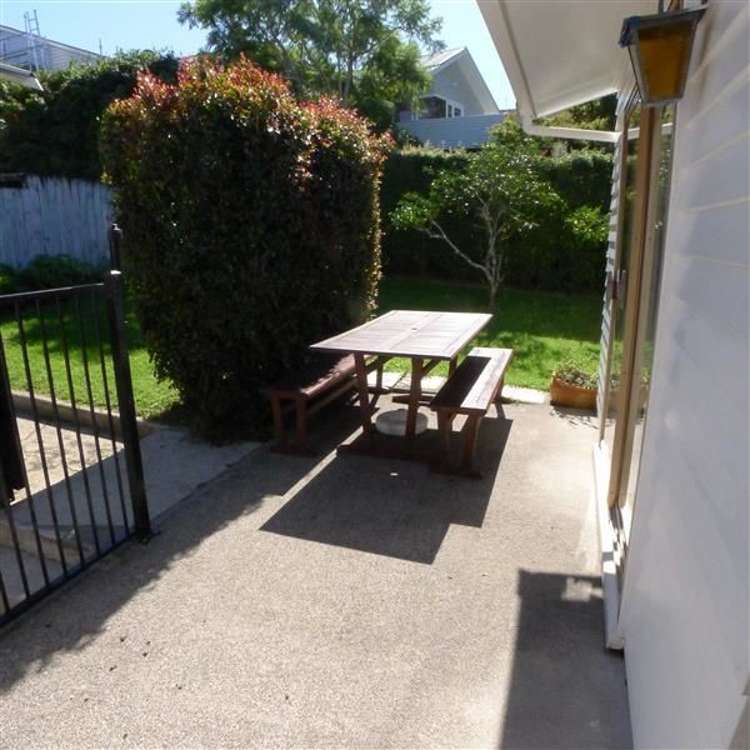 2/62 Allendale Road Mount Albert_7