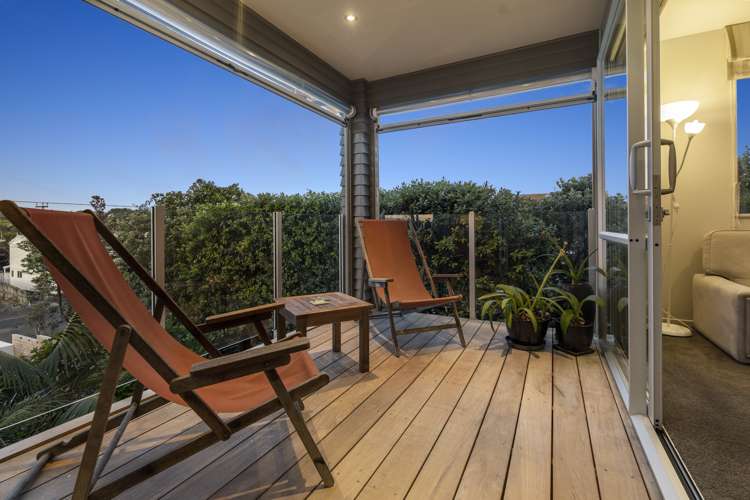 2a Rushden Terrace Red Beach_6