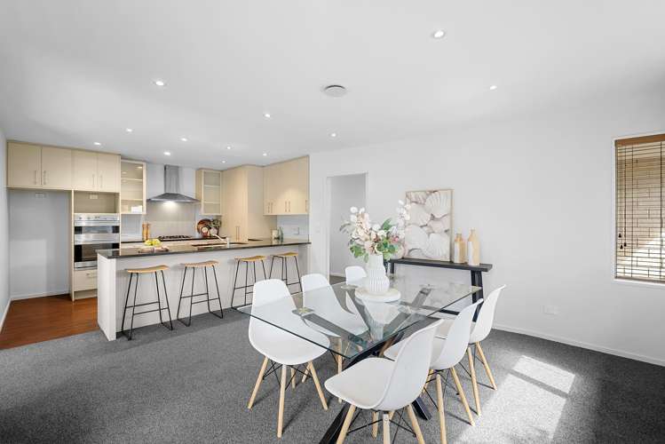 21 Dunsford Close_5