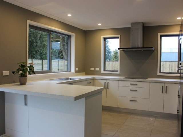 6 Mokihi Way Inglewood_2