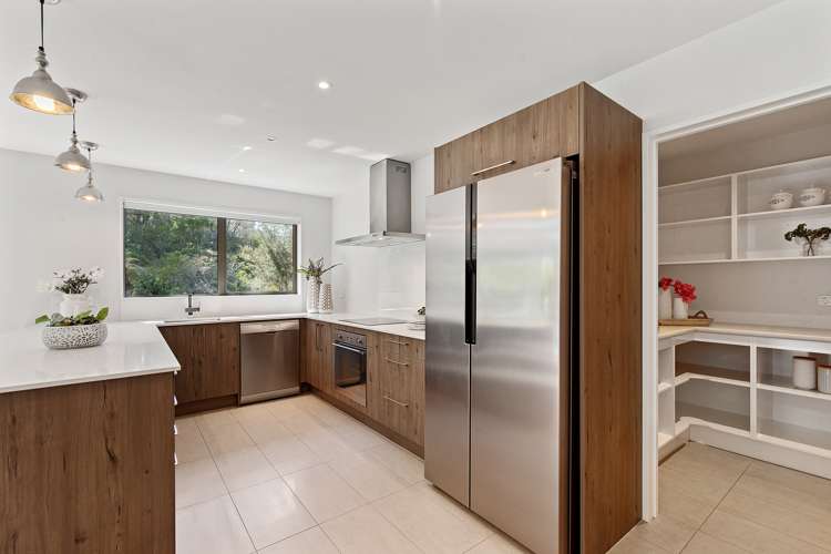 32 Crabb Fields Lane Riverhead_7