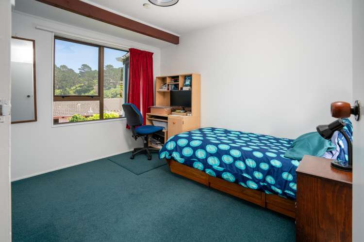 51 Percy Dyett Drive Karori_9
