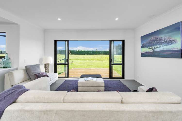 1845 Thongcaster Road Oxford_13