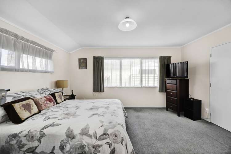 21 Robson Street Normanby_14