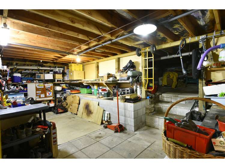 1 Hillplough Heights Richmond_22