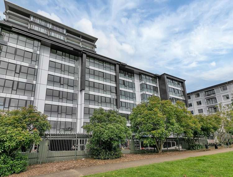 4b/16 Burton Street Grafton_6