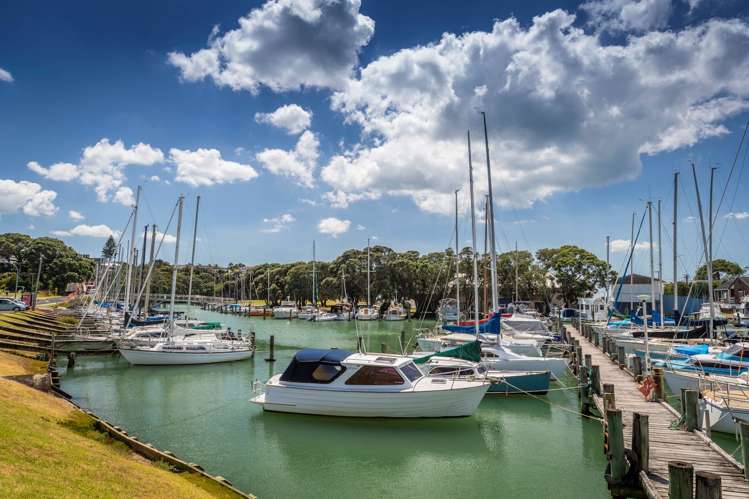 2/72 Heathcote Road Castor Bay_25