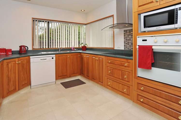 29 Woodglen Drive Woodend_5