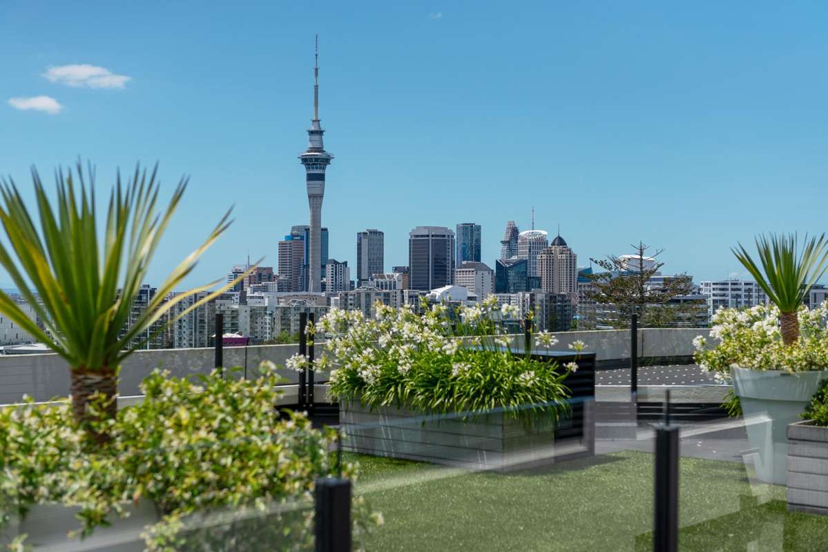 910/8 Hereford Street_1