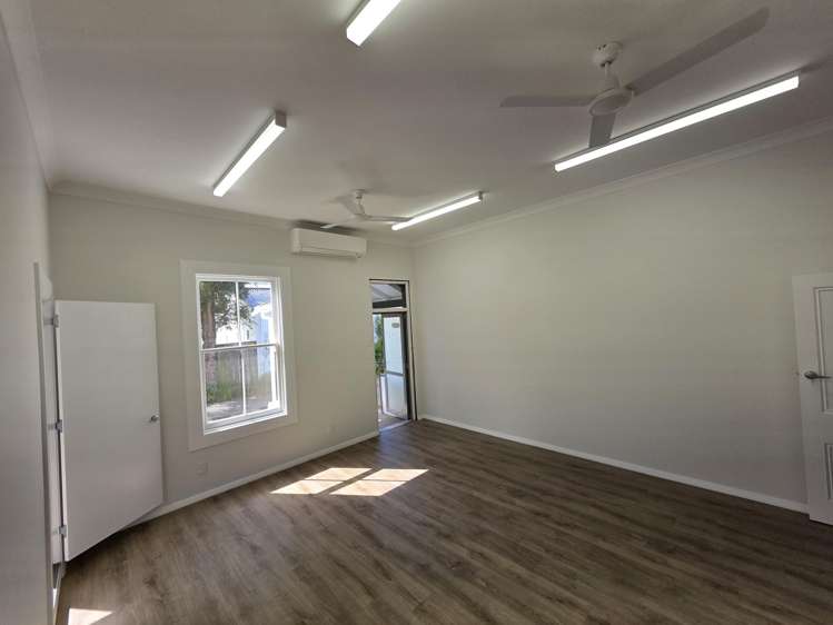 104 Main Street Greytown_10