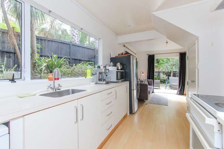 5/66 Larchwood Avenue Westmere_5