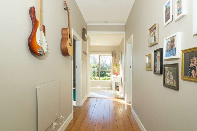 207 Middle Road Allenton_5