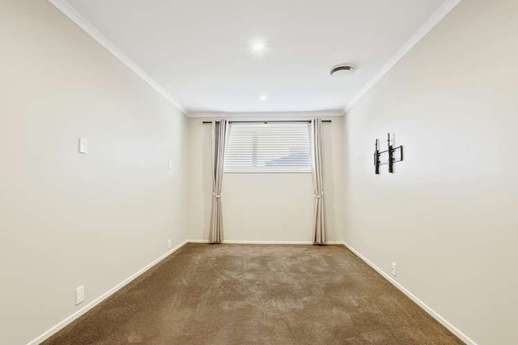 2/6 Timbertop Lane Saint Martins_17
