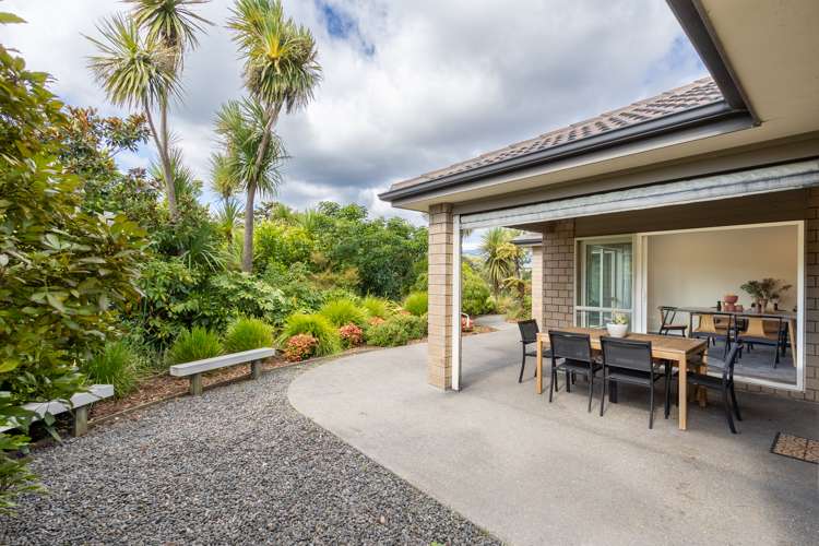 4 Fairway Oaks Drive Waikanae Beach_11