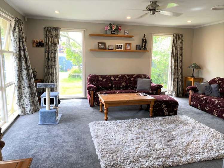 32 Churchill Avenue Allenton_5