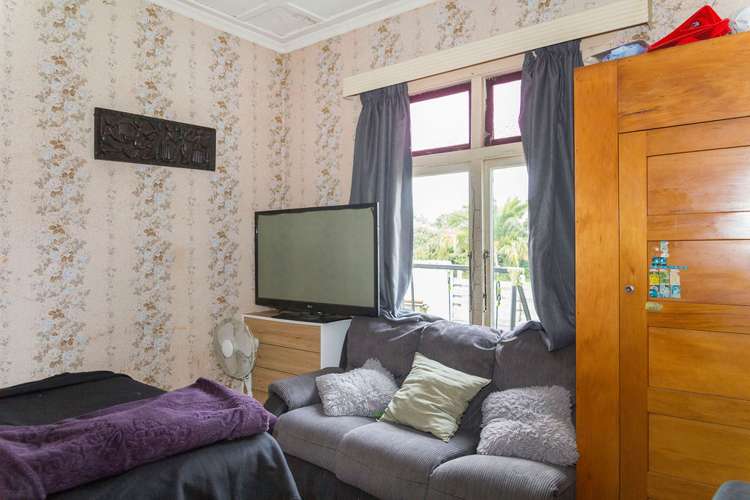 9 Alma Street Dannevirke_11