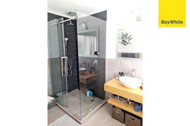 6 Dorothy Road Laingholm_17