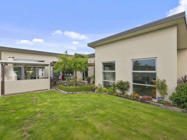 8 Fifetuscan Way Lincoln_18