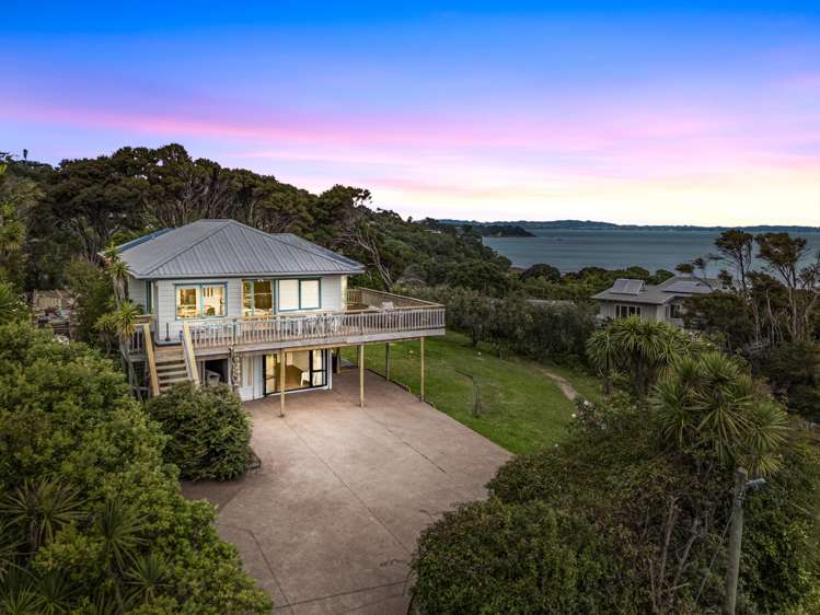 18 Huia Street Oneroa_19