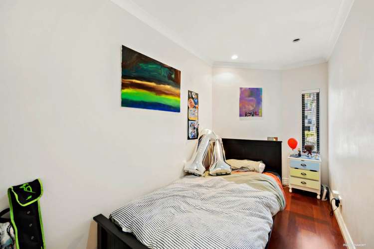 1/177 Hurstmere Road Takapuna_33