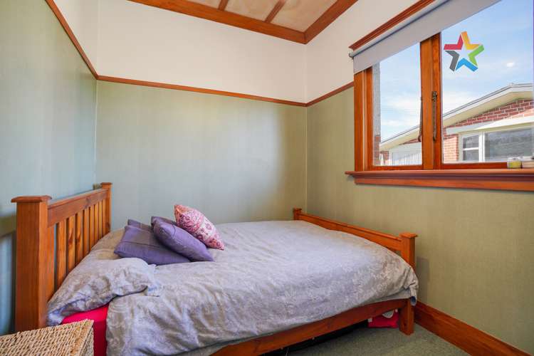 1 Home Street Manapouri_13