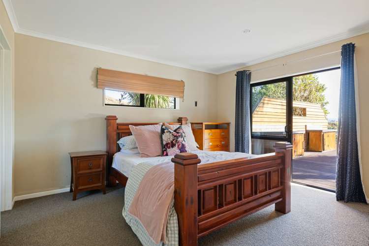 84 Highbrook Way Whatawhata_14