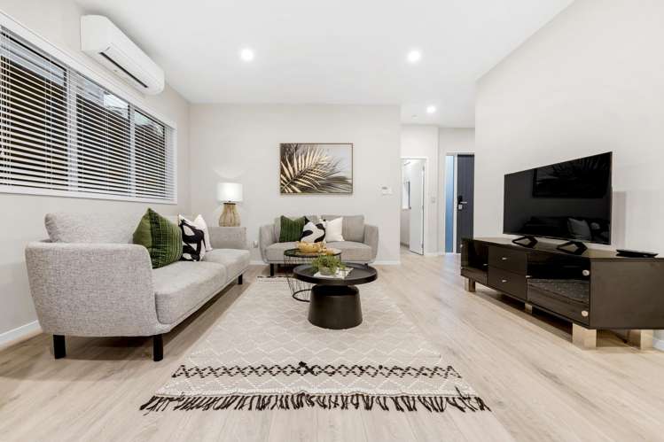 82B Moore Street Howick_11
