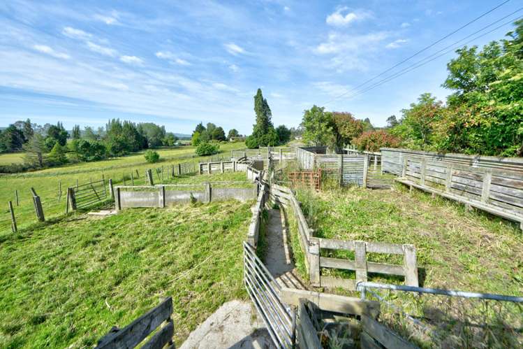 Charlton Road Upper Charlton_13