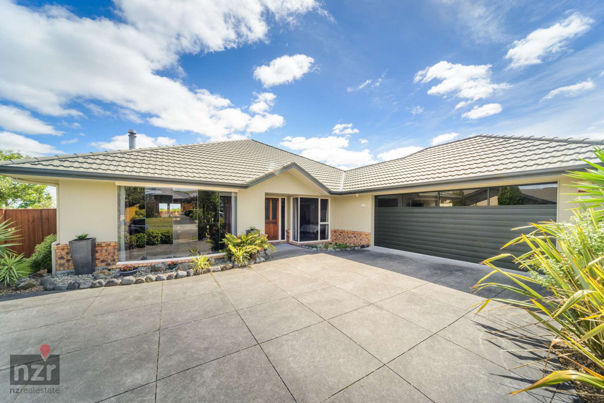 3 Ron Place Fitzherbert_0