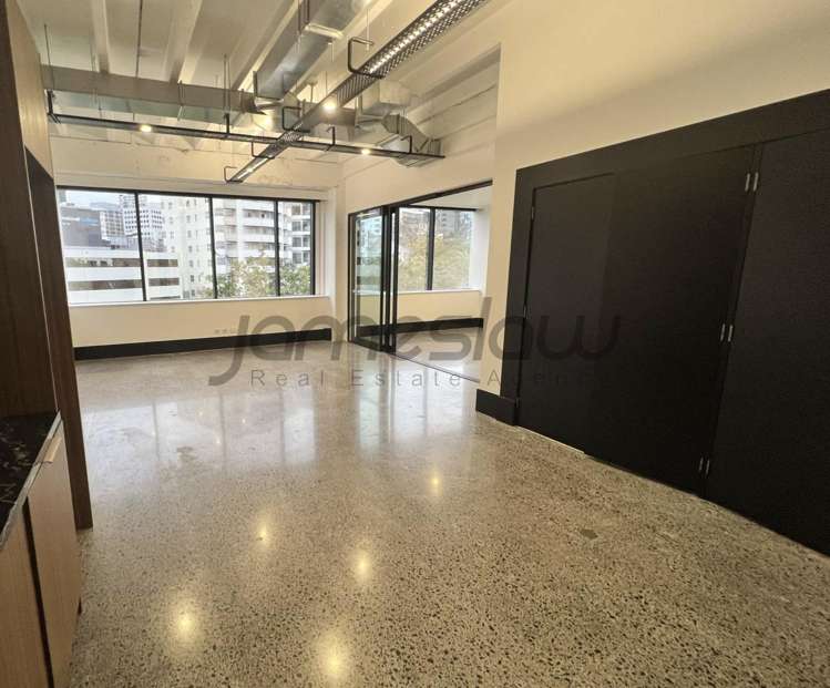 Suite 306/48 Greys Avenue City Centre_9