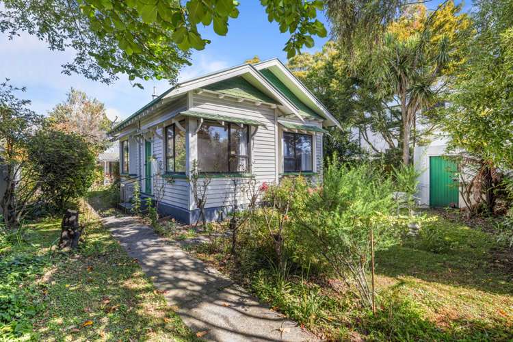 11 Bartlett Street_0