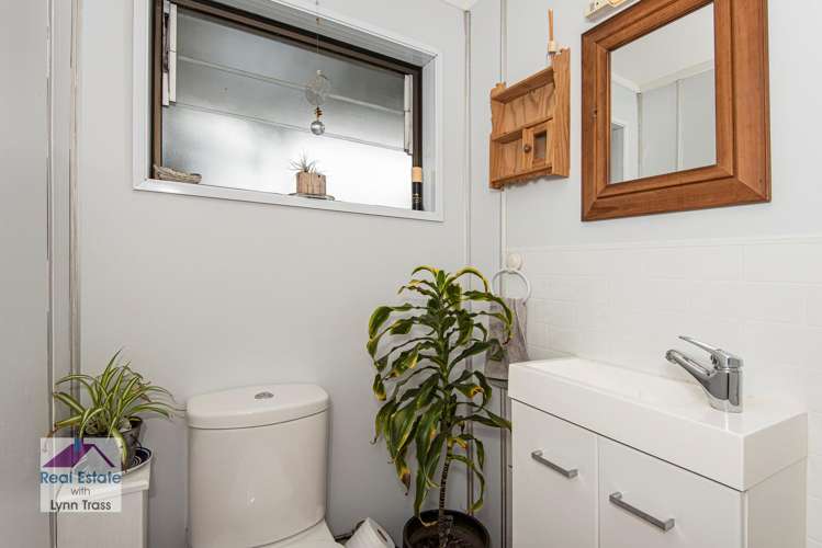 9 Mountain View Road Hikurangi_6