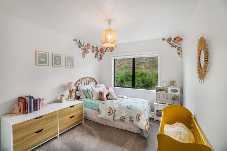 47 Percy Kinsman Crescent Riverstone Terraces_12