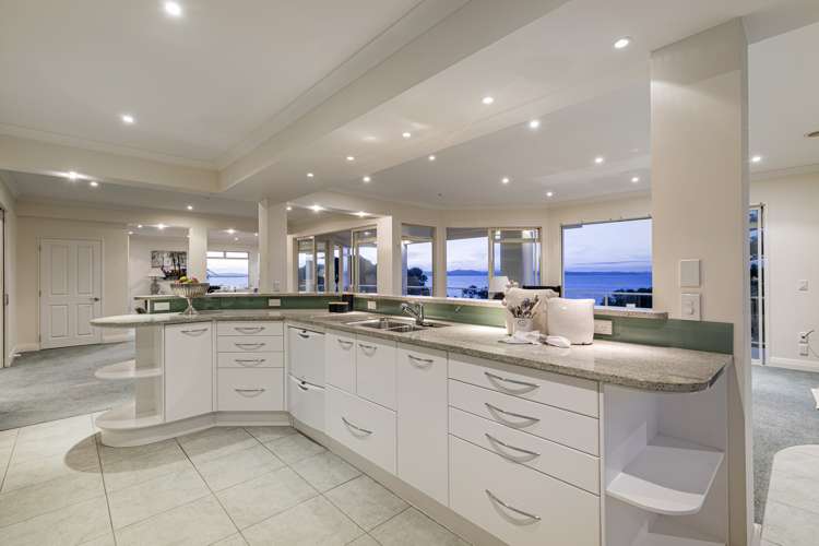 18 Fishermans Cove Army Bay_19