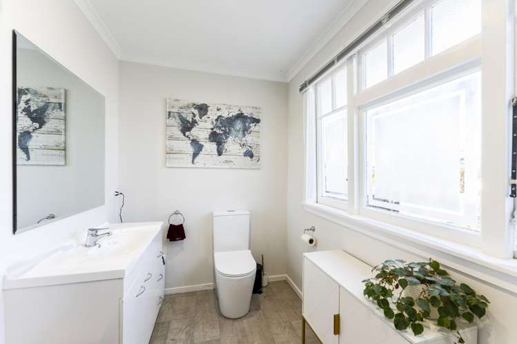 73 Avalon Street Richmond_10