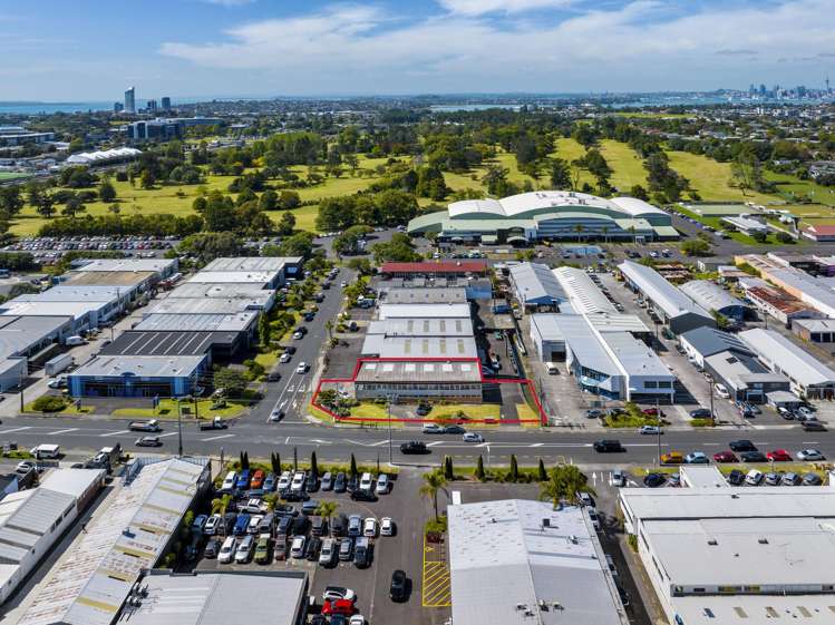 1 Silverfield Wairau Valley_13