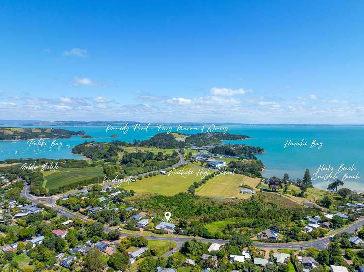 24 Alison Road Surfdale_13