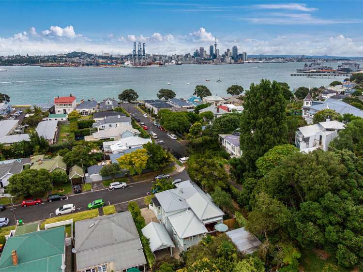 1 Kapai Road Devonport_1