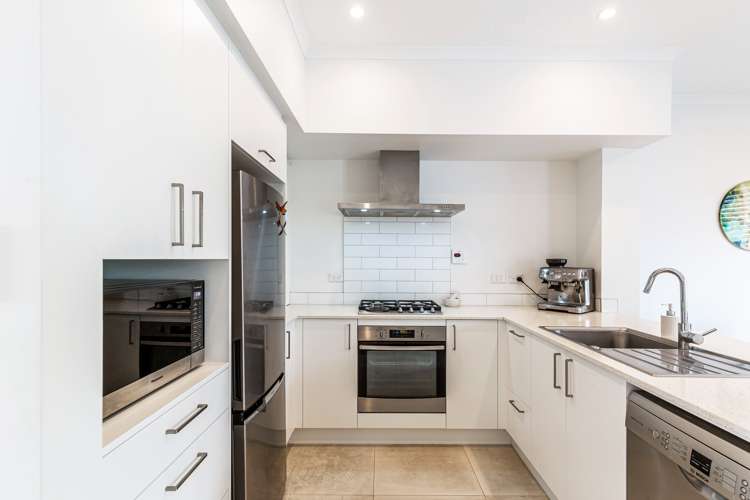 16 Pukewhero Rise Westgate_14