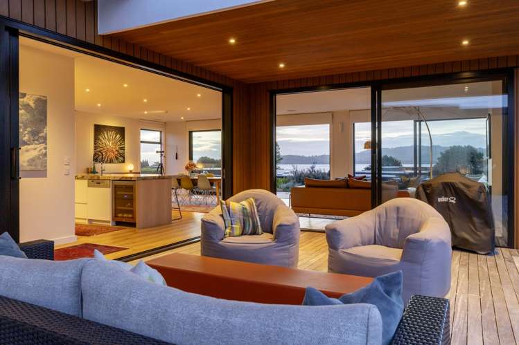 10 Kurapoto Lane Rainbow Point_10