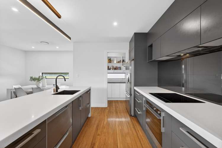 1 Vahsel Bay Place_4