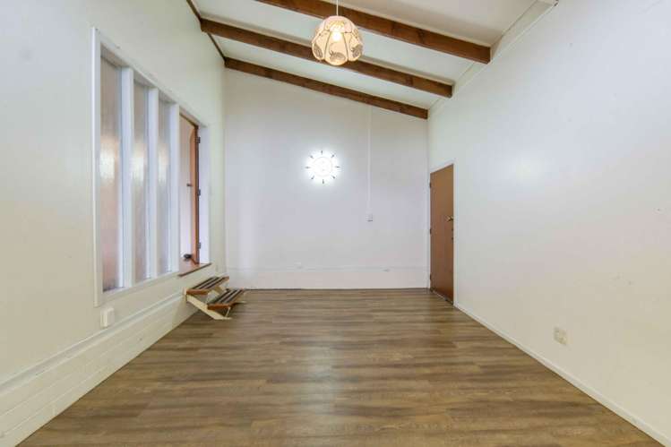 6 Samuel Place Queenwood_12