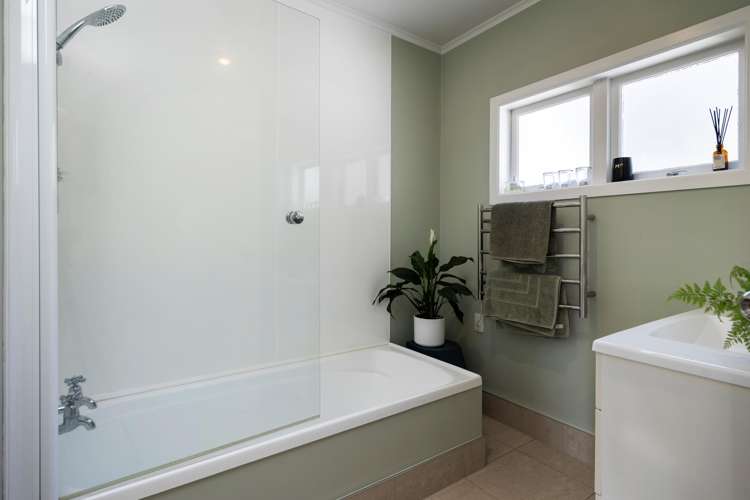 15 Maybeck Road Mount Albert_20