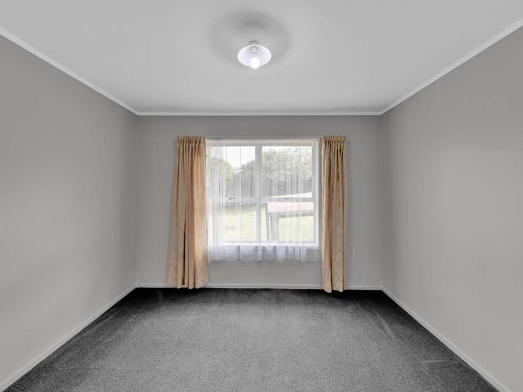 15 Maple Avenue Dinsdale_13