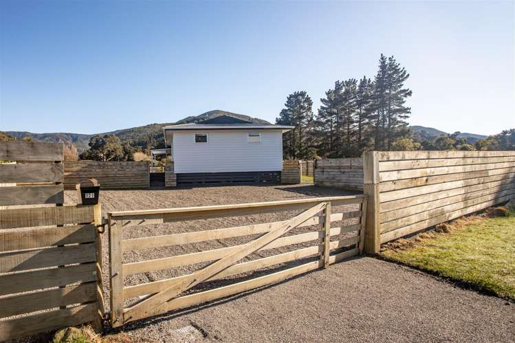 121 Watt Street Featherston_13