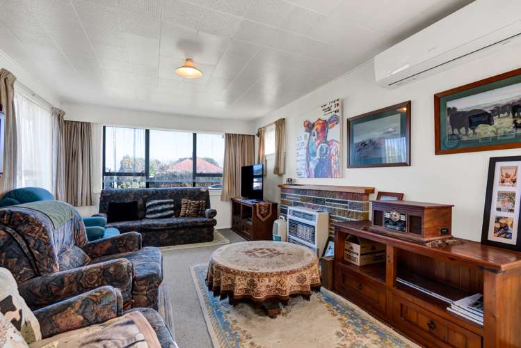 44 Reid Avenue Hawera_5