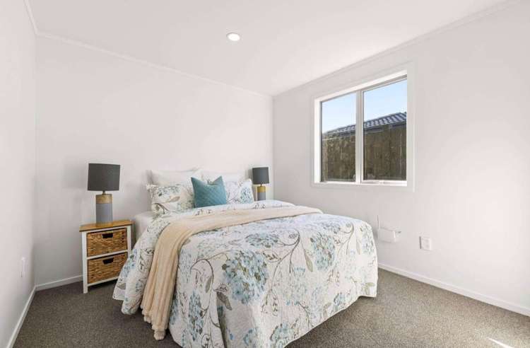 22 Chelburn Crescent_3